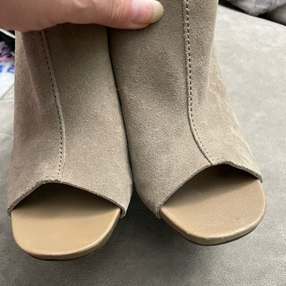 Pedro Garcia yavel mule heels - Picture 3 of 12